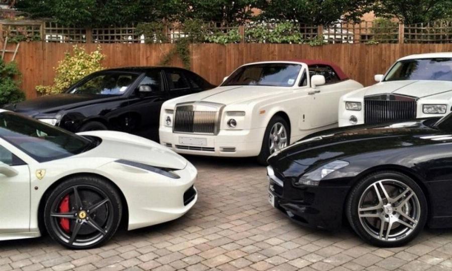 Οικονομικό επιτελείο: Καταργούνται τεκμήρια και Φόρος Πολυτελούς Διαβίωσης