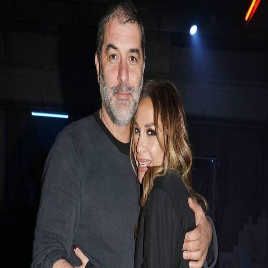 Πιο κούκλα από ποτέ η Δέσποινα Βανδή: Ευτυχισμένη γιορτάζει τα γενέθλιά της – Αυτή είναι η διαφορά ηλικίας με τον Βασίλη Μπισμπίκη