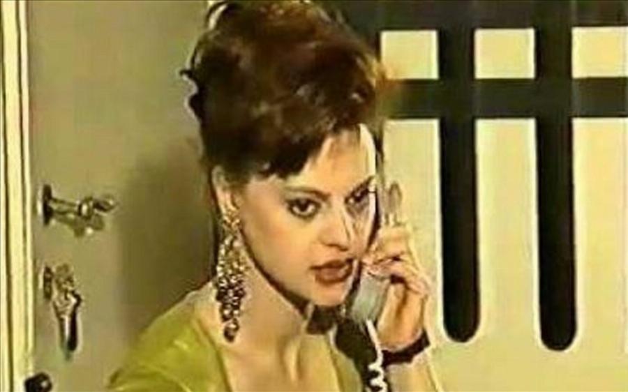 Λίντα Γίγα: Το αθώο βλέμμα, το θανατηφόρο κορμί, η καριέρα που εκτοξεύτηκε, το αυτοάνοσο νόσημα και το ξαφνικό τέλος στα 52 της