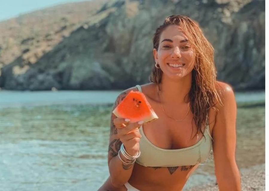 Πιο γυμνασμένη και ανανεωμένη από ποτέ: Η μεγάλη αλλαγή που έκανε η Ευρυδίκη Βαλαβάνη στην εμφάνιση της