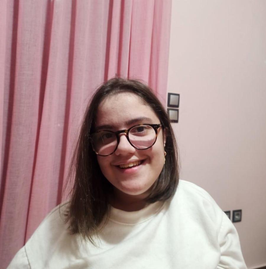 Δάκρυα συγκίνησης: Ο αγώνας της Ελευθερίας από το Αγρίνιο ανταμείφθηκε – Πρώτη στο Τμήμα Φιλολογίας ΕΚΠΑ