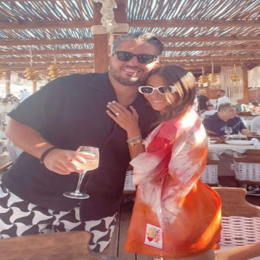 Χλιδάτος γάμος στη Μύκονο: Μετά τη βάπτιση στη Βουλιαγμένη η οικογένεια Μπούση ετοιμάζεται για γάμο στο Νησί των Ανέμων