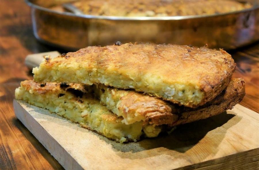 Το μυστικό της Αργυρώς για τη Μπατζίνα: H παραδοσιακή κολοκυθόπιτα της Θεσσαλίας με φέτα – Σκέτη μούρλια