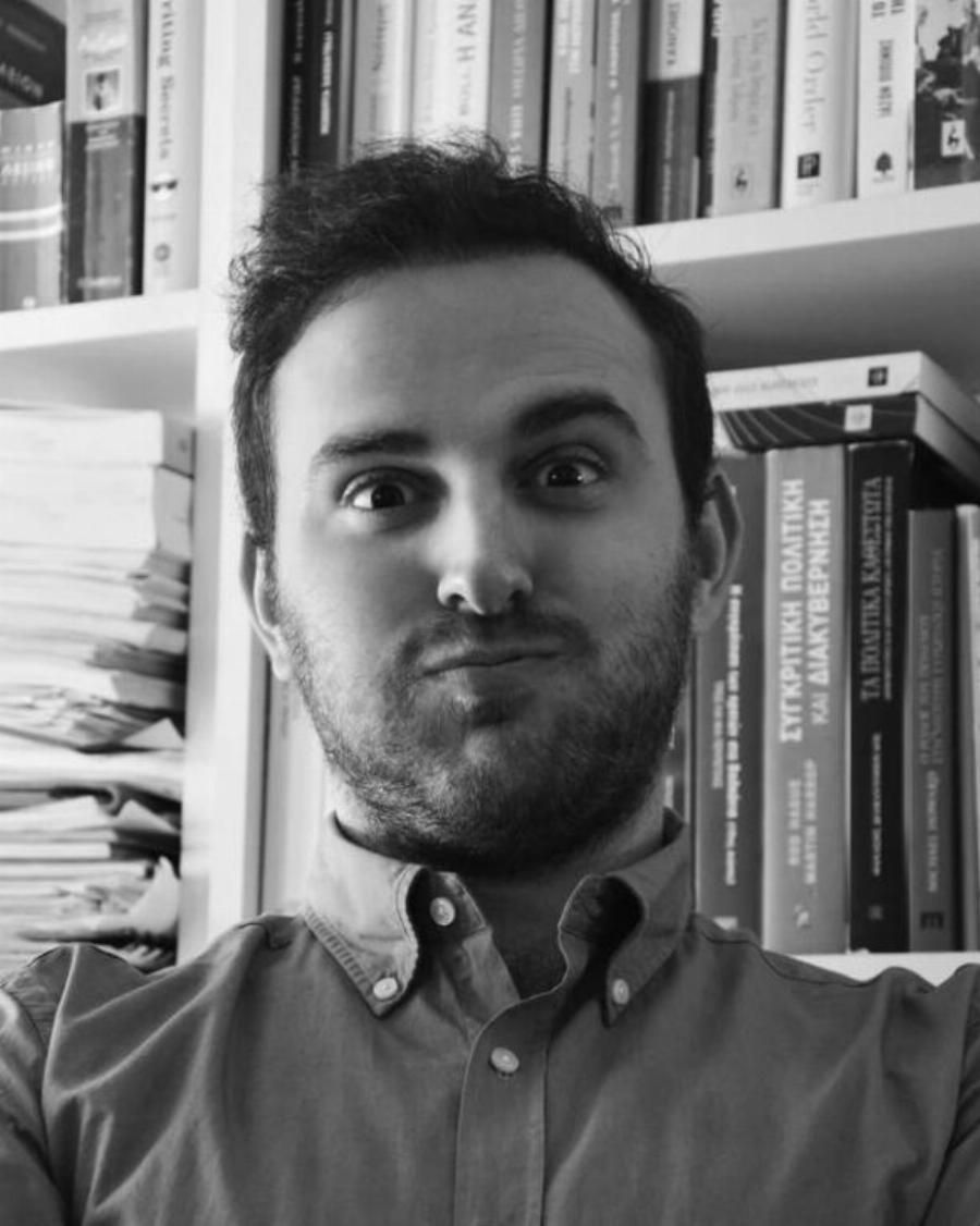 Λατρεμένοι μου γείτονες: Τι κάνει σήμερα ο Μιχαλάκης 11 χρόνια μετά το τέλος της λατρεμένης σειράς