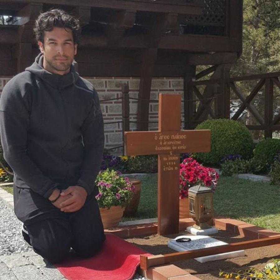 Έτσι τίμησε τη μνήμη του Οσίου Παϊσίου: Η ανάρτηση του Νίκου Αναδιώτη από το Άγιο Όρος