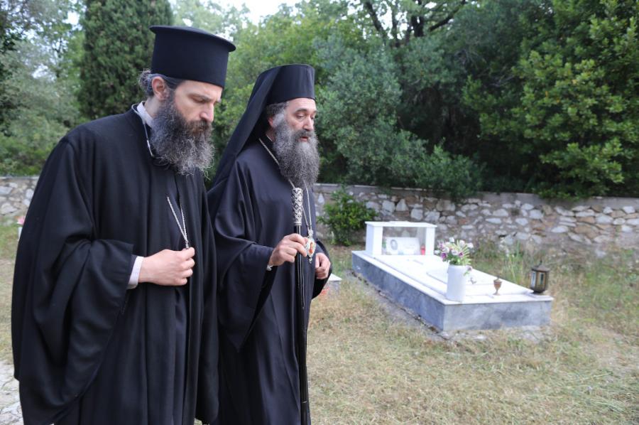 Άρης Σερβετάλης: Ο ρόλος που τον στιγμάτισε, ο κρυφός γάμος με την Έφη Μπίρμπα, η περίοδος που έπιασε πάτο και η πίστη στο Θεό