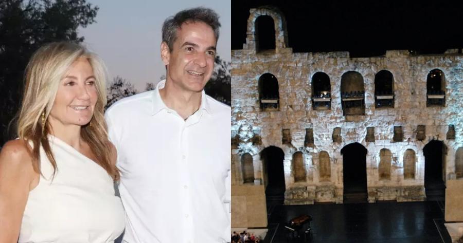 Μαρέβα Μητσοτάκη: Πιο λαμπερή από ποτέ στο Ηρώδειο με αρχαιοελληνική εμφάνιση μαζί με τον Κυριάκο
