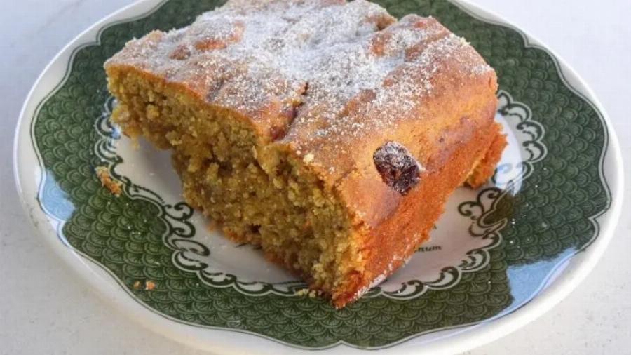 Παραδοσιακή και από το χωριό: Ταχινόπιτα της γιαγιάς με κανέλα έτοιμη σε 5 λεπτά – Ιδανική για το πρωινό σας