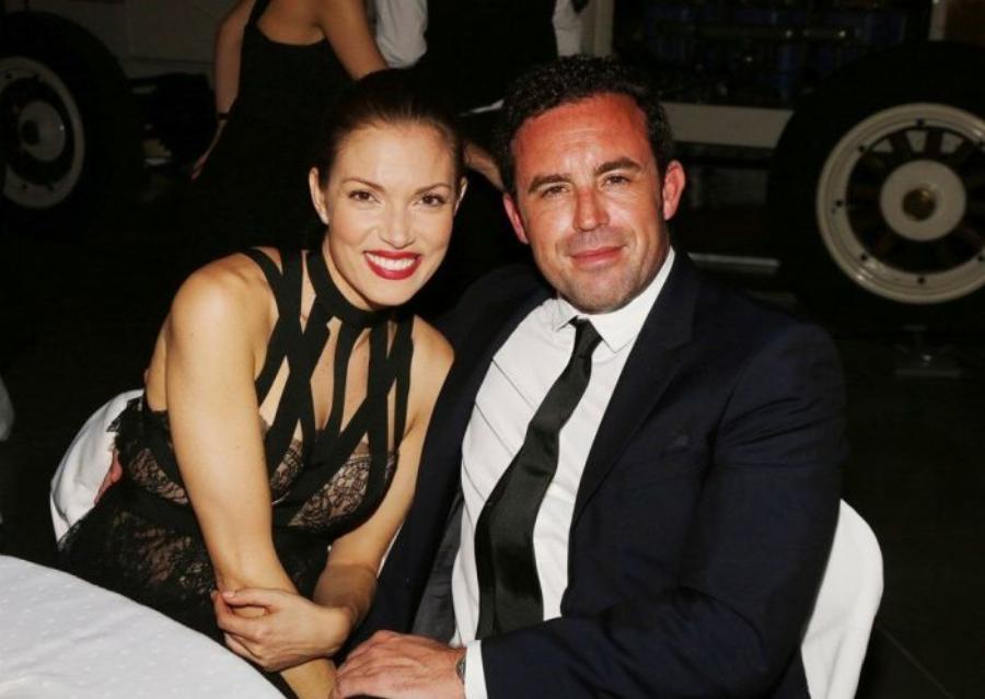 Βίκυ Καγιά: Ο τσακωμός με τη μητέρα της, το διαζύγιο από το Νίκο Κριθαριώτη, ο έρωτας με τον Ηλία Κρασσά και τα 2 παιδιά