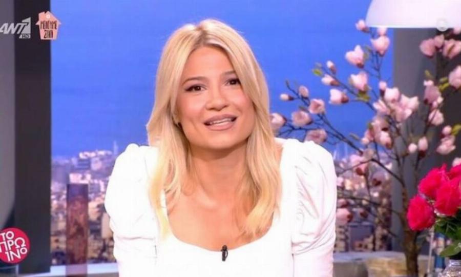 Οριστικό τέλος για τη Φαίη Σκορδά: Ξέσπασε σε κλάματα αποχαιρετώντας τους συνεργάτες της φεύγοντας από τον ΑΝΤ1
