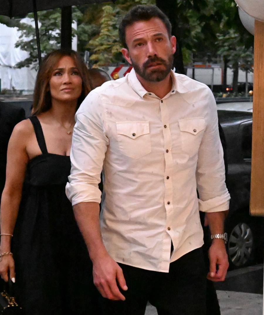 Μπεν Άφλεκ: Μάλλον δεν περνάει καθόλου καλά στον μήνα του μέλιτος του – Ξέσπασε σε κλάματα στο Παρίσι