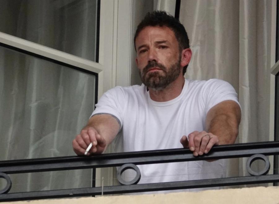 Μπεν Άφλεκ: Μάλλον δεν περνάει καθόλου καλά στον μήνα του μέλιτος του – Ξέσπασε σε κλάματα στο Παρίσι