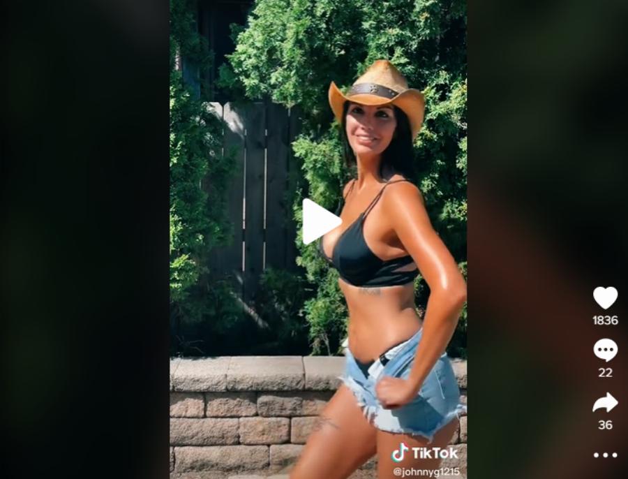 Με κορμί θανατηφόρο ρίχνει το Tik Tok: Είναι μητέρα 3 παιδιών έχει σώμα 19χρονης