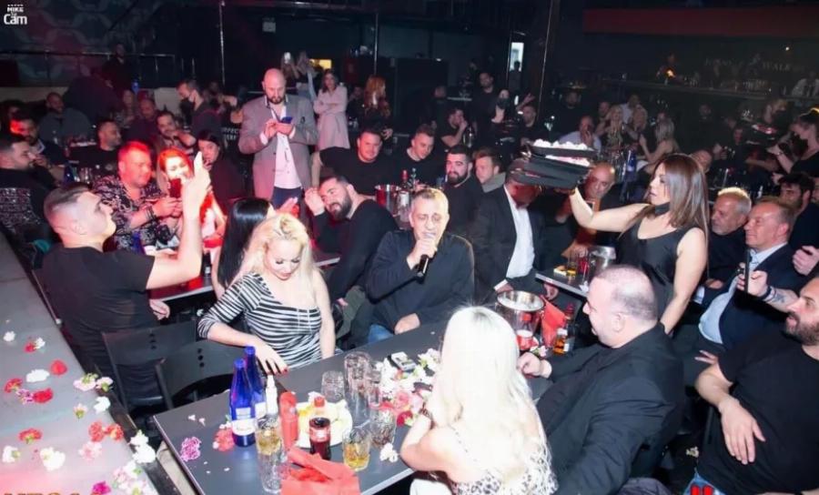 «Δεν έφυγα νωρίτερα γιατί τον αγάπησα και τον αγαπάω» δηλώνει η Βαρβάρα Κίρκη για το Θέμη Αδαμαντίδη