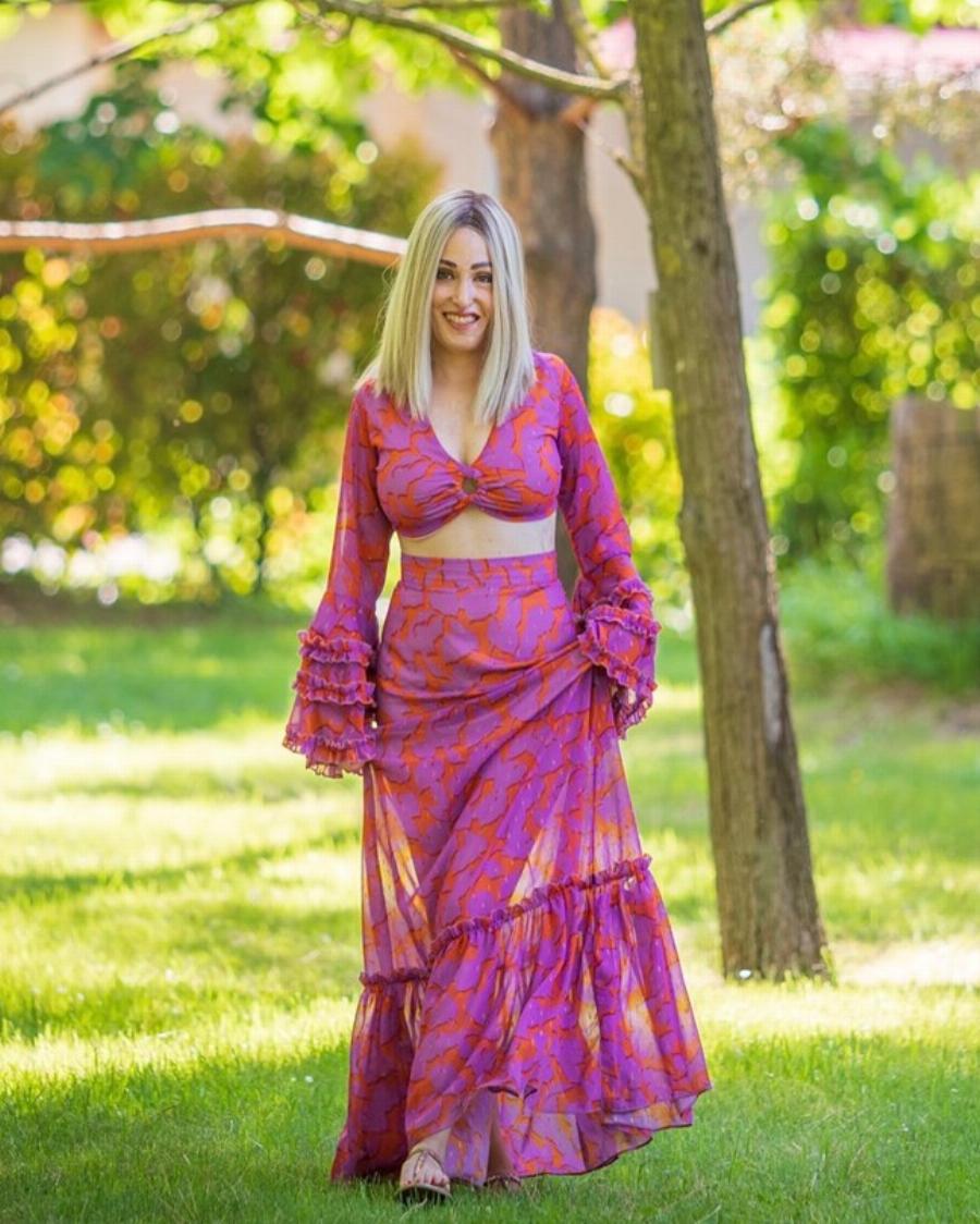 Χαμογελάει και ζει ξανά: Η Ιωάννα Παλιοσπύρου απολαμβάνει το καλοκαίρι με χαμόγελο και αισιοδοξία και στέλνει ένα υπέροχο μήνυμα