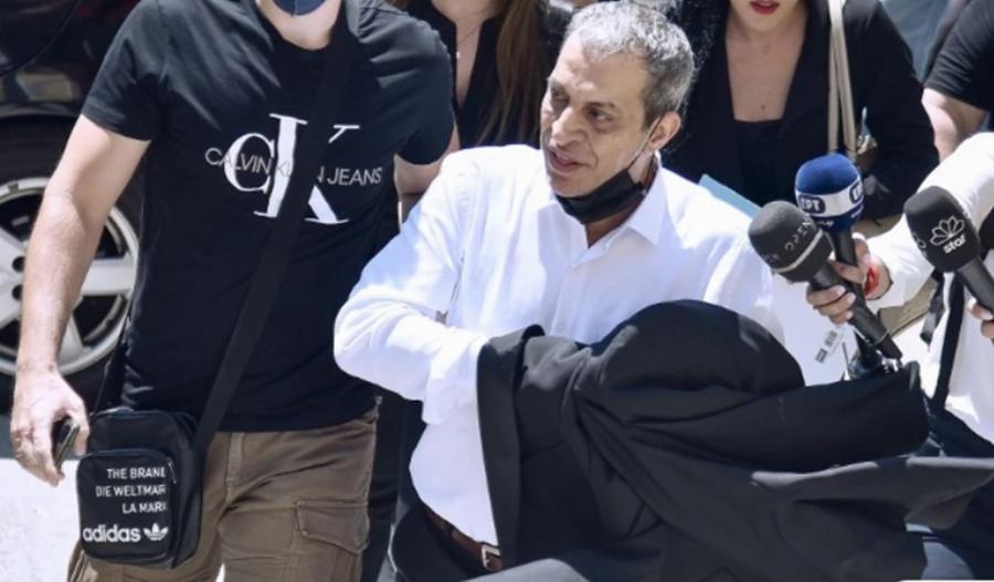 Θέμης Αδαμαντίδης: «Τις αγαπώ τις γυναίκες και τις σέβομαι. Από εκεί και πέρα όλο αυτό που έγινε σίγουρα υπήρξε κάποιος λόγος»