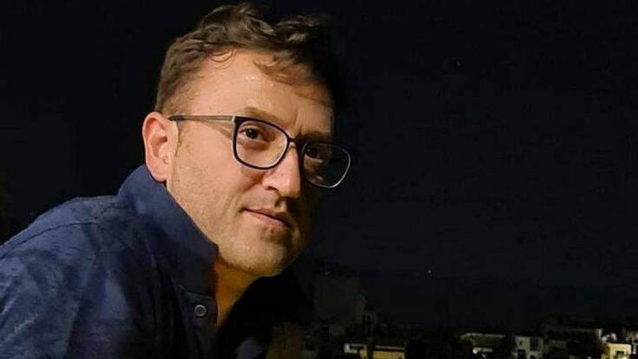 Αργύρης Αγγέλου: Το «Παρά 5» που τον καθιέρωσε, η αποζημίωση από τη Google, ο θάνατος του πατέρα του, που τον τσάκισε και η νέα εμφάνιση