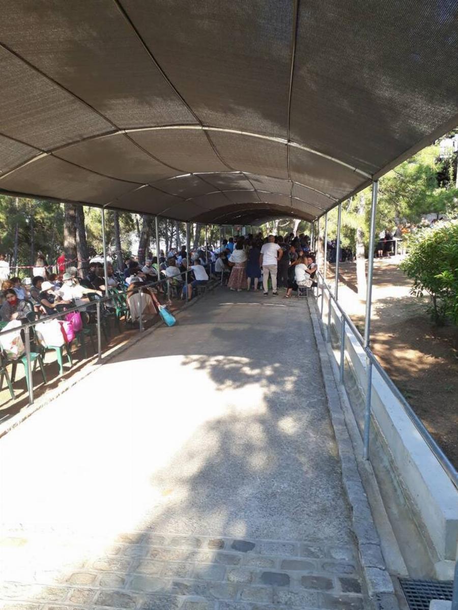 Πλήθος κόσμου για προσκύνημα στον τάφο του Αγίου Παϊσίου