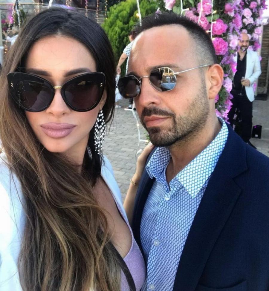 Μελαχρινή κούκλα, πολύ πιο πριν από τη Σπυροπούλου: Αυτή είναι η πρώην του Βασίλη Σταθοκωστόπουλου – Γυμνάστρια και πανέμορφη