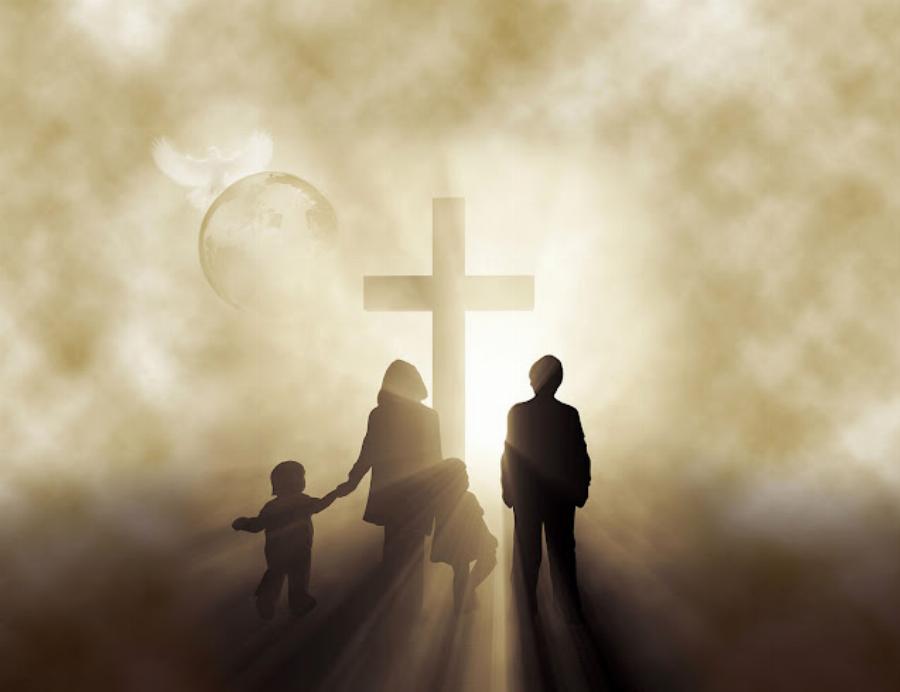 «Θα βάλουν μπροστά σας τον “Σταυρό” και το “Ψωμί” και θα σας πουν διαλέξτε!»: Προφητείες Γερόντισσας Λαμπρινής