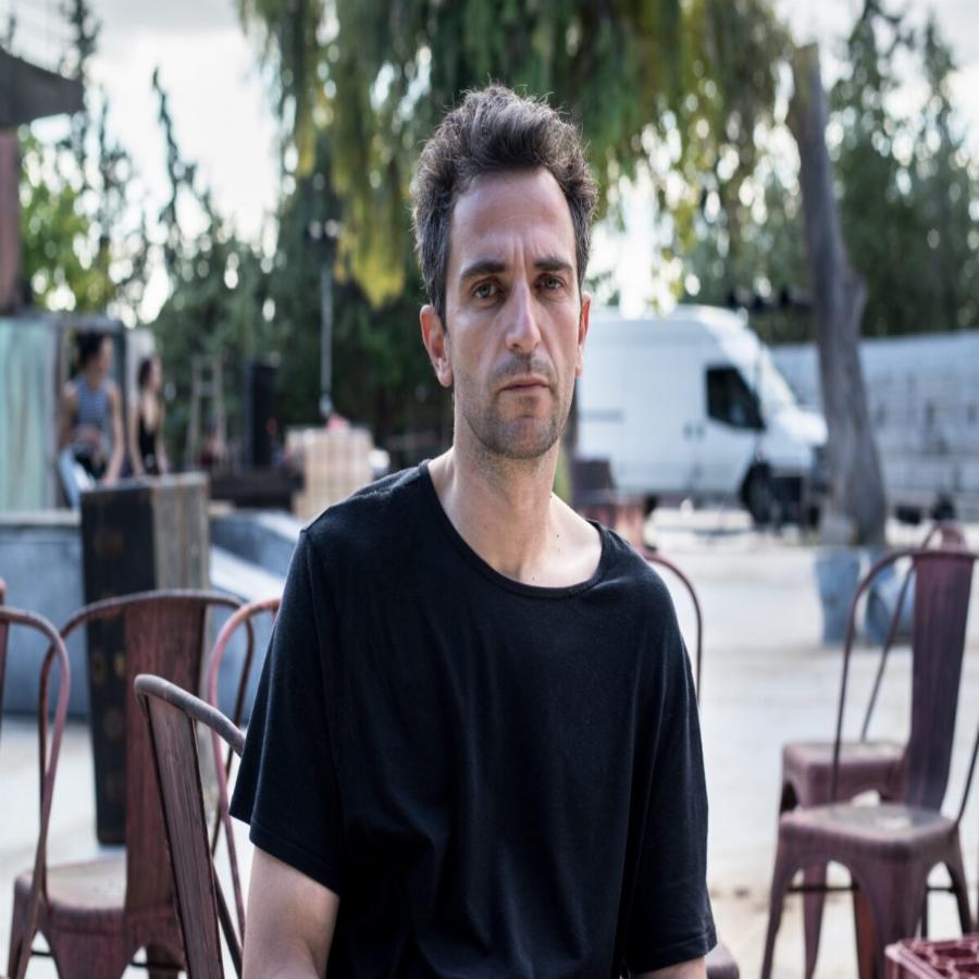 Άρης Σερβετάλης: Ο ρόλος που τον στιγμάτισε, ο κρυφός γάμος με την Έφη Μπίρμπα, η περίοδος που έπιασε πάτο και η πίστη στο Θεό