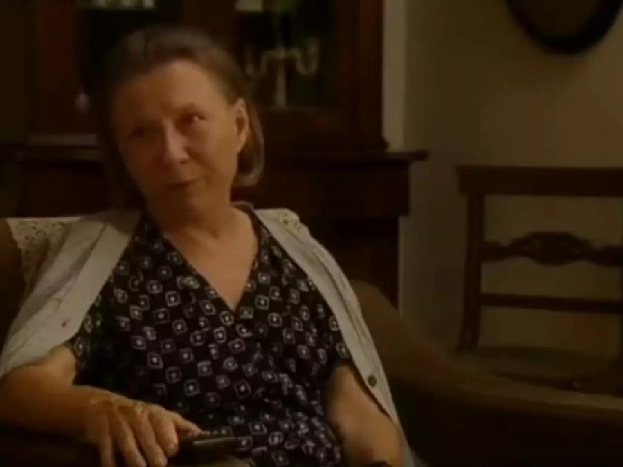 Θλίψη και θρήνος στον καλλιτεχνικό χώρο: Πέθανε η ηθοποιός από τα “Εγκλήματα”  Σούλα Αθανασιάδου