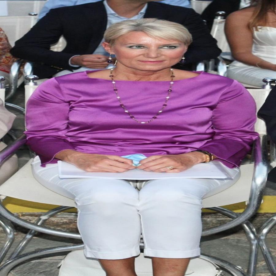 Νατάσα Παζαΐτη – Κώστας Καραμανλής: Η σπάνια οικογενειακή εμφάνιση στην τιμητική εκδήλωση – συναυλία για τον Σταύρο Ξαρχάκο