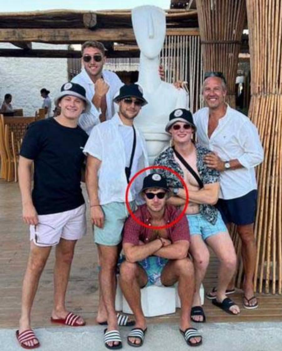 Θρίλερ η υπόθεση του θανάτου του 22χρονου: Η τελευταία φωτογραφία πριν βρει τραγικό θάνατο από τον έλικα του ελικοπτέρου