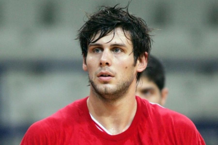 Οι γοητευτικοί άντρες, πέρα από τον Ρέμο και τον Χατζηγιάννη, με τους οποίους η Ζέτα Μακρυπούλια είχε δεσμό