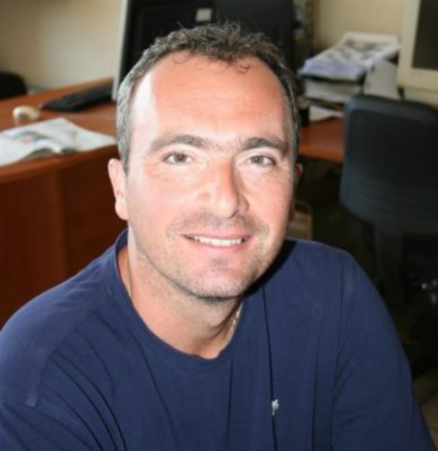 Δημήτρης Κυπαρισσόπουλος: Ο Έλληνας γιατρός που σώζει κόσμο από καρκίνο του πνεύμονα με θαυματουργή μέθοδο