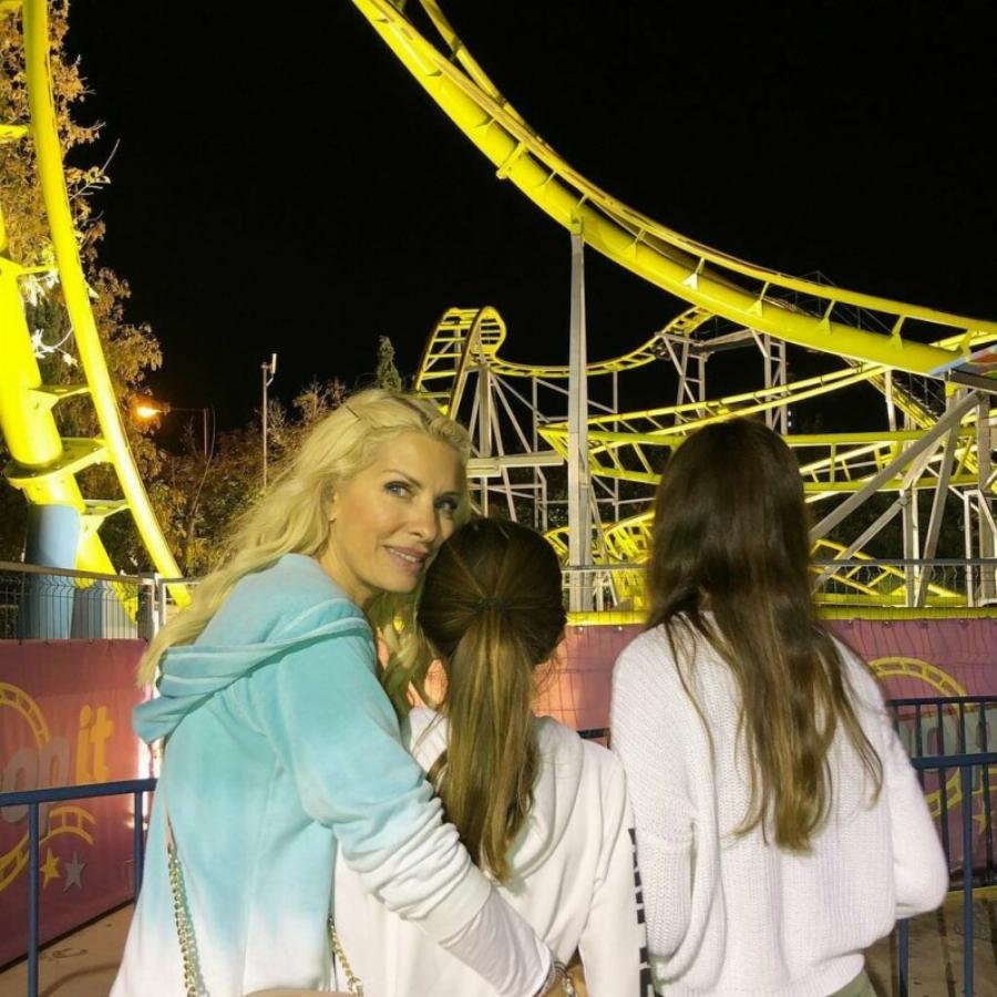 Λάουρα Λάτσιου: Η κόρη τη Ελένης Μενεγάκη μεγάλωσε και πέρασε την μητέρα της στο ύψος – Ο λογαριασμός στο Instagram με τους ακόλουθους