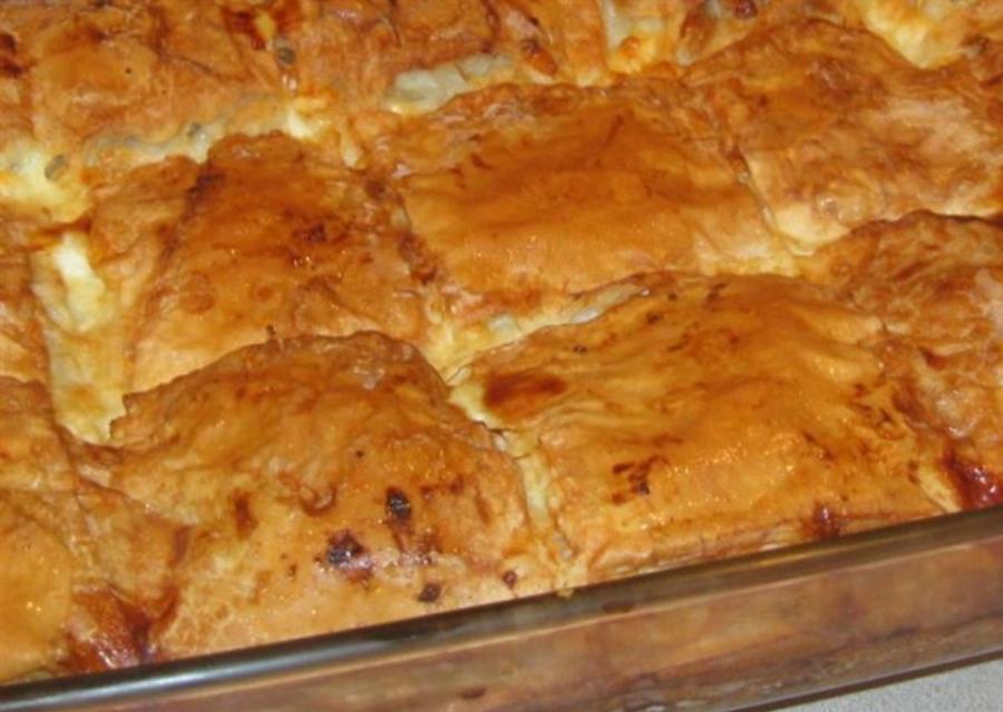 Έτοιμη σε μόλις 20′ λεπτά η πιο νόστιμη και εύκολη τυρόπιτα που έχετε φάει ποτέ