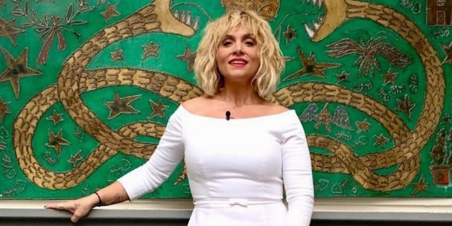 Ελεονώρα Ζουγανέλη: Τα δύσκολα παιδικά χρόνια, το bullying για τα περιττά κιλά και οι φοβίες που εξομολογήθηκε