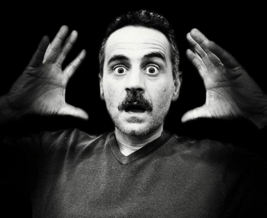 Γιάννης Παπαθανάσης: Η εξομολόγηση για το μίσος του στα φιλιά μεταξύ αντρών και η «εξαφάνισή» του για 7 χρόνια