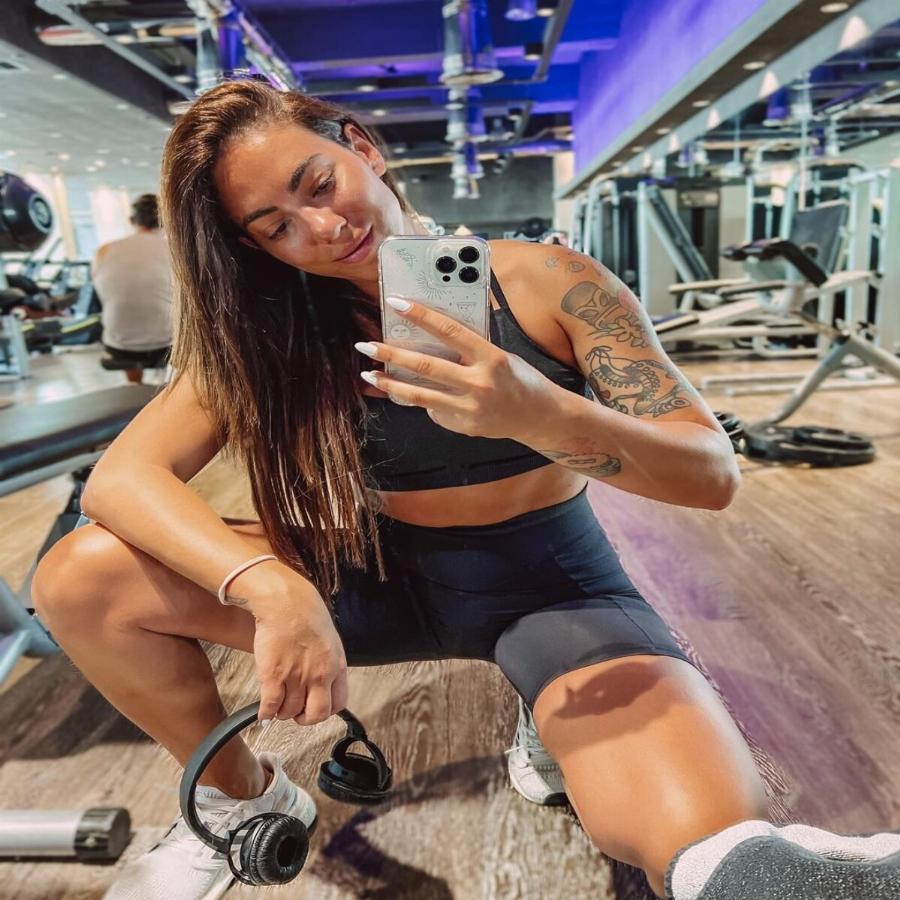 Πιο γυμνασμένη και ανανεωμένη από ποτέ: Η μεγάλη αλλαγή που έκανε η Ευρυδίκη Βαλαβάνη στην εμφάνιση της