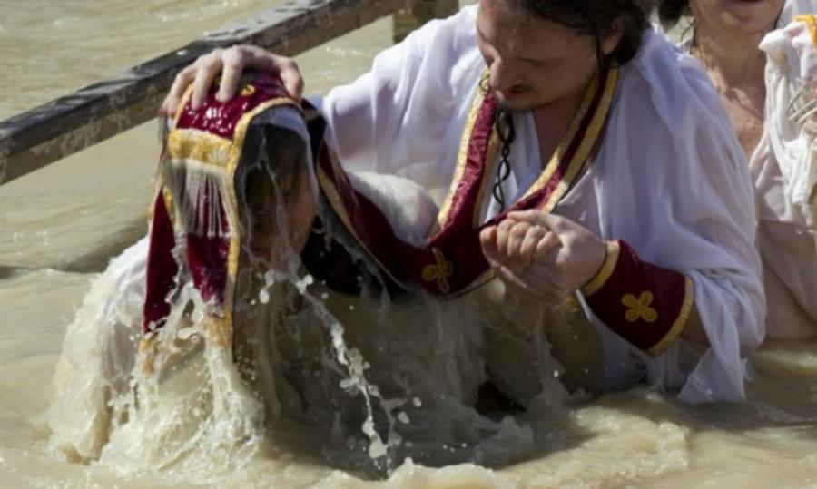 Θρησκεία: Γιατί ονομάζεται Χατζής αυτός που επισκέπτεται τους Αγίους Τόπους;