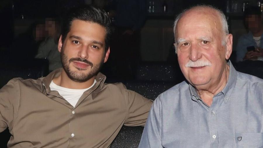 Γιώργος Παπαδάκης: H έκπληξη στην εκπομπή του γιου του – Εμφανίστηκε τηλεφωνικά και η αντίδραση του Φοίβου