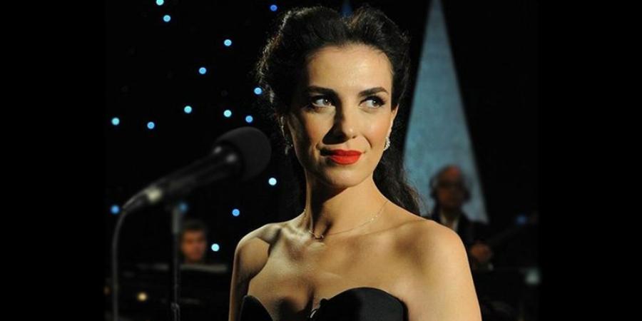 Κανείς δεν το γνώριζε: Ο άγνωστος γάμος του Νίκου Μάνεση που κράτησε μιάμιση εβδομάδα με διάσημη Ελληνίδα τραγουδίστρια