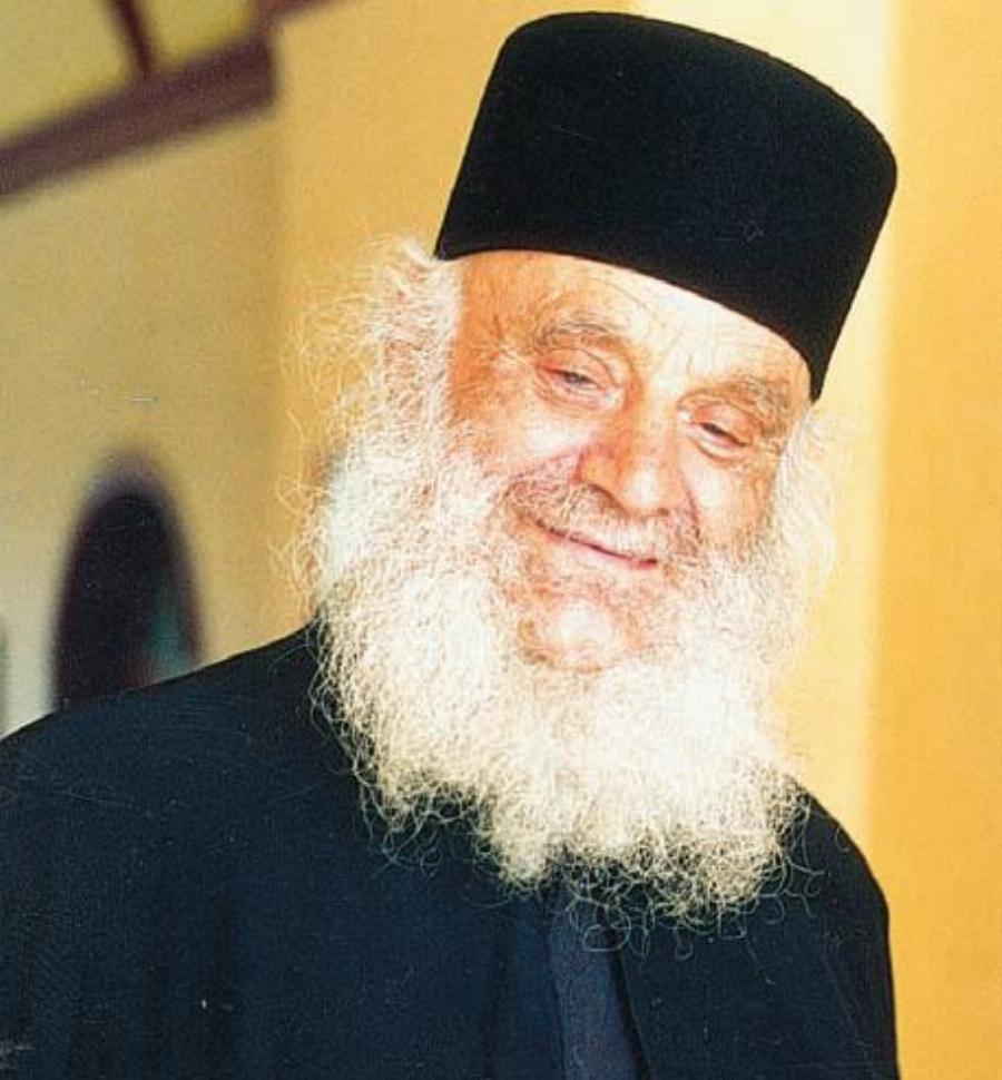 «Την Ελλάδα ο Θεός την έχει σπίτι δικό του… Είμαστε ευλογημένοι», έλεγε ο Γέροντας Αμβρόσιος Λάζαρης