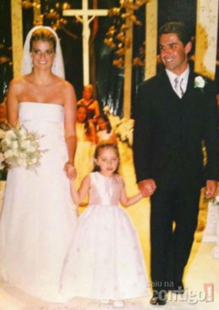 Δεν τη παρατήρησε κανείς: Σούσουρο με αυτή την λεπτομέρεια στο γάμο της Αθηνάς Ωνασή με τον Αλβάρο