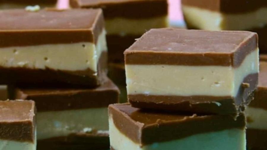 Ο,τι πρέπει για την λιγούρα: Το απόλυτο οικονομικό σοκολατένιο γλυκό μόνο με 3 υλικά – Έχει ελάχιστες θερμίδες και είναι πανεύκολο