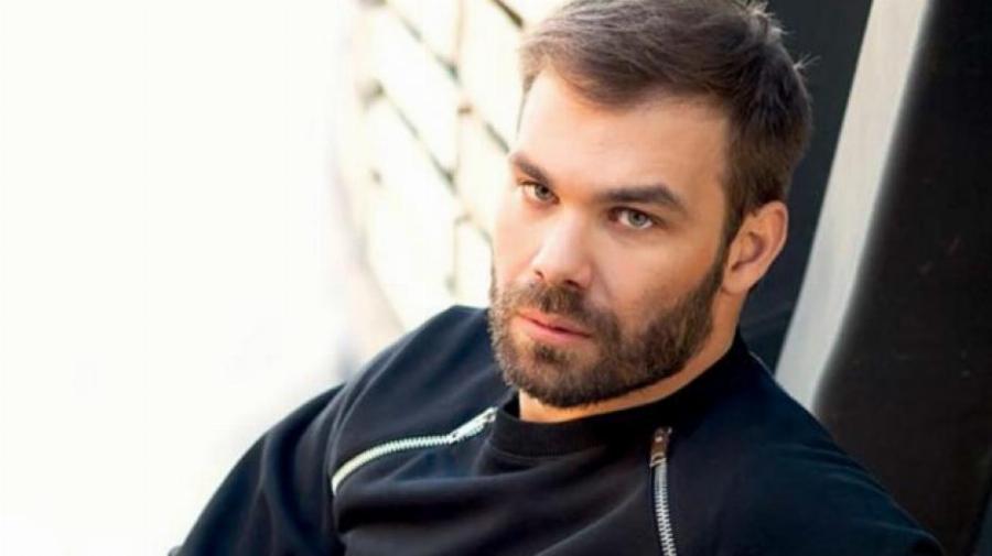 Γιώργος Σαμπάνης: Οι άγνωστες πληροφορίες για τον τραγουδιστή, η νέα του σχέση και τα 14 μετάλλια