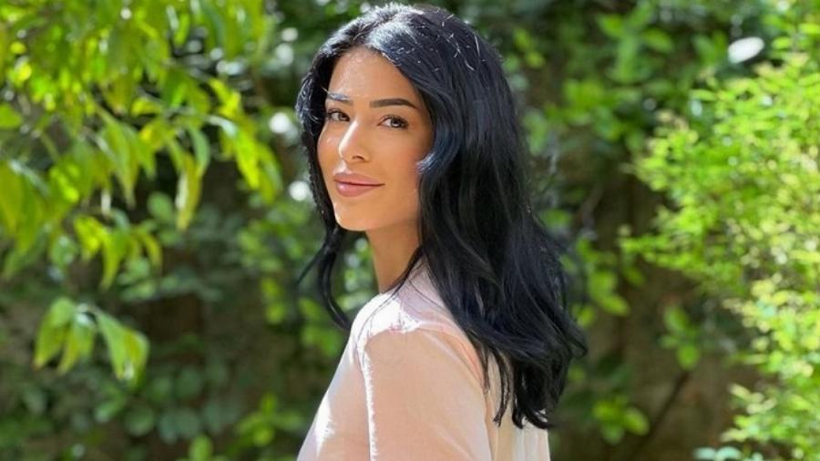 Αφροδίτη Λατινοπούλου: «Δεν είναι φυσιολογικό ένα παιδί να μεγαλώνει με δυο μπαμπάδες ή με δυο μαμάδες. Όχι 52 φύλα να το μπερδεύουν σκοπίμως»