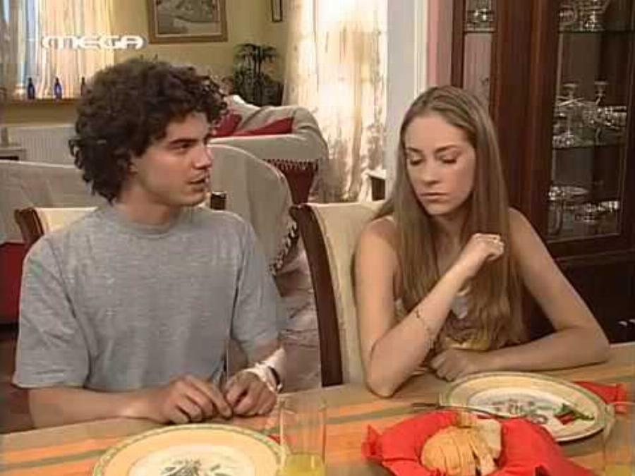 “Η ώρα η καλή”: Ποιος θυμάται τον Θέμη από την γνωστή ελληνική σειρά; Πως είναι σήμερα ο ηθοποιός και με τι ασχολείται