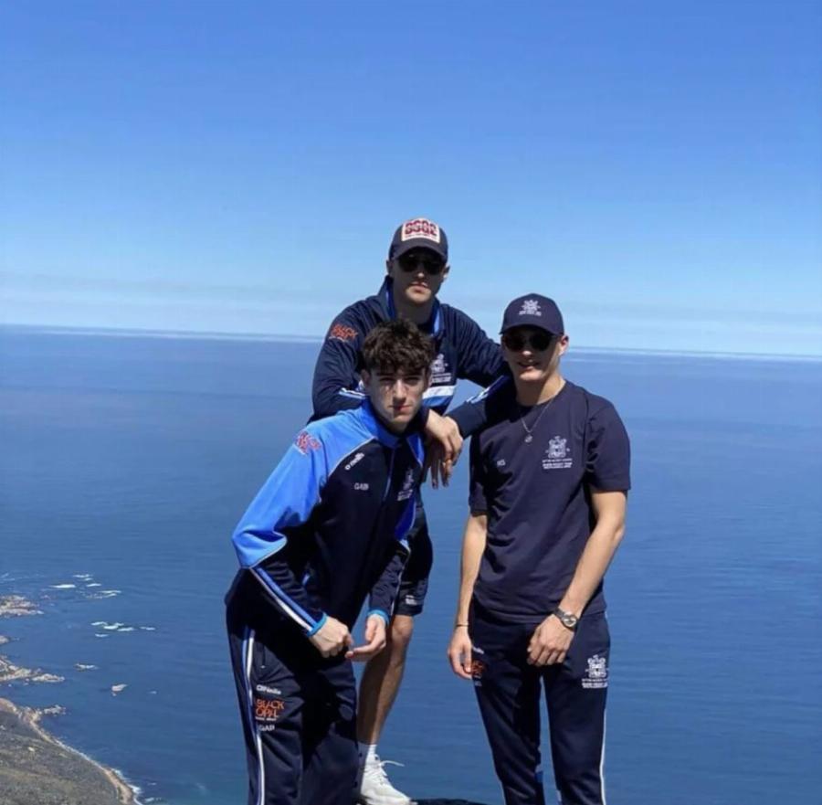 Τραγωδία με ελικόπτερο στα Σπάτα: «Σκουπίδια όσα γράφονται» λέει η αδερφή του 22χρονου – «Ψέμα» ότι γύρισε για να βγάλει selfie