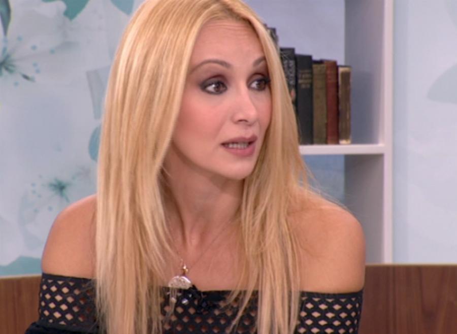 Ναταλί Κακκαβά: Το πρόβλημα της υγείας της, ο άγνωστος χωρισμός και η περιπέτεια νοσηλείας του γιου της