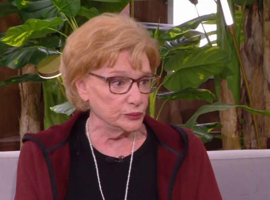 Μάρω Κοντού: «Κοιτάζομαι και λέω: “φτου σου! Εσύ είσαι 80; Αποκλείεται!”, πιο πολλές ανασφάλειες είχα στα 25»