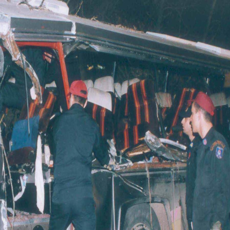 «21 άγγελοι ήρθαν να συνοδέψουν την βασανισμένη σου ψυχή»: Το αντίο στον Ανέστη που αυτοκτόνησε 19 χρόνια μετά την τραγωδία στα Τέμπη