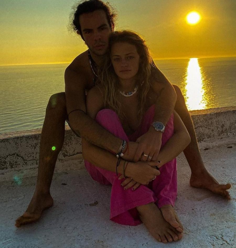 Τέλος στις φήμες περί χωρισμού: Άγγελος Λάτσιος και Γαία Μερκούρη απάντησαν με μια φωτογραφία