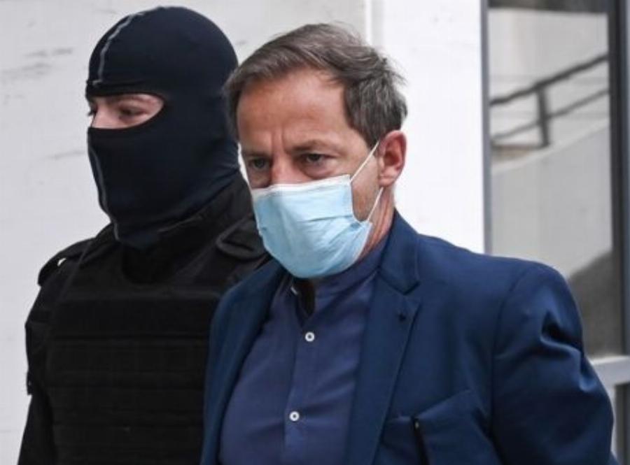 Όλο το διαδίκτυο μιλάει για τον Διονύση Ατζαράκη και το βίντεο 11 δευτερολέπτων για το Δημήτρη Λιγνάδη